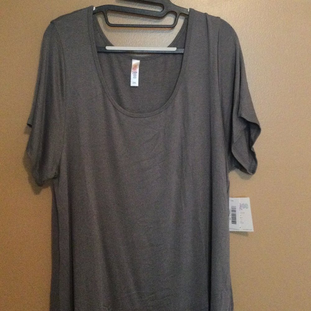 New with Tags Lularoe Classic T, size 2XL. Solid Dark Gray.